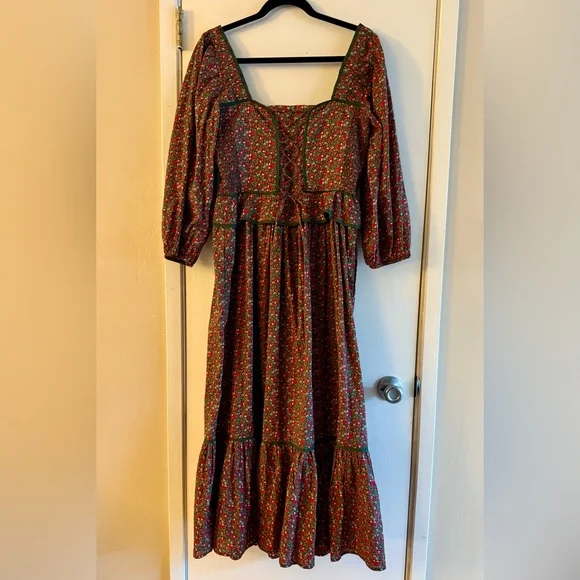 Christy Dawn The Narcissa Dress in Evergreen Apple Harvest - Picture 4 of 15